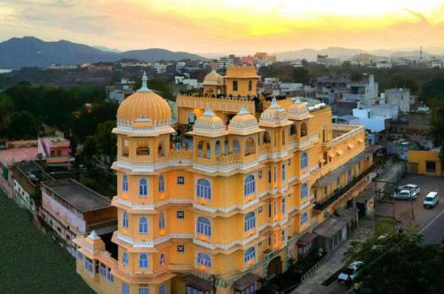 Фотографии гостиницы
Bloom Boutique l Lake Pichola Heritage Hotel