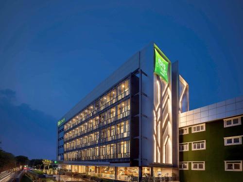 Фотографии гостиницы 
            Ibis Styles Jakarta Sunter