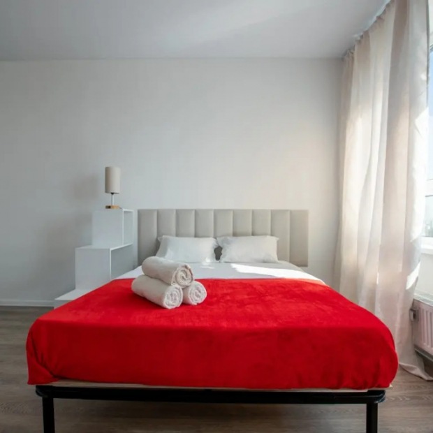 Фотографии квартиры 
            Апартаменты 1 MaxRealty24 Просторная 15