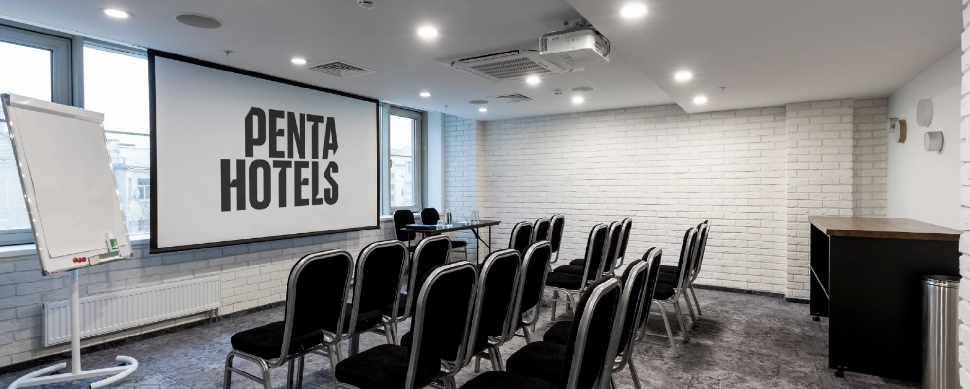 Фотографии конференц-зала Pentahotel на 80 мест