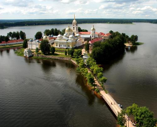 Фотографии гостевого дома
На Селигере