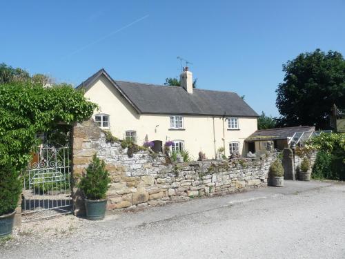 Фотография мини отеля Oakenholt Farm Bed and Breakfast