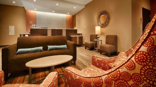 Фотография гостиницы Best Western PLUS Edinburg Inn & Suites