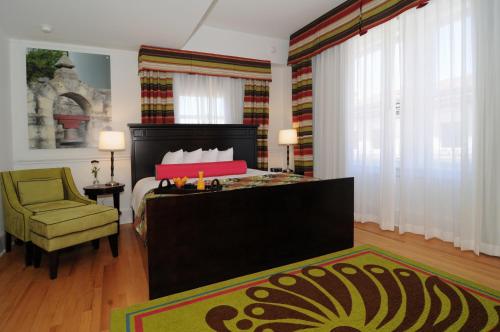 Фотография гостиницы Hotel Gibbs Downtown Riverwalk