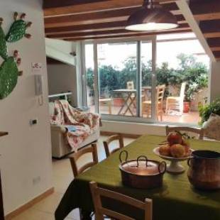 Фотографии мини отеля
Palermit'amo