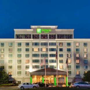 Фотографии гостиницы
Holiday Inn Hotel & Suites Overland Park-West, an IHG Hotel