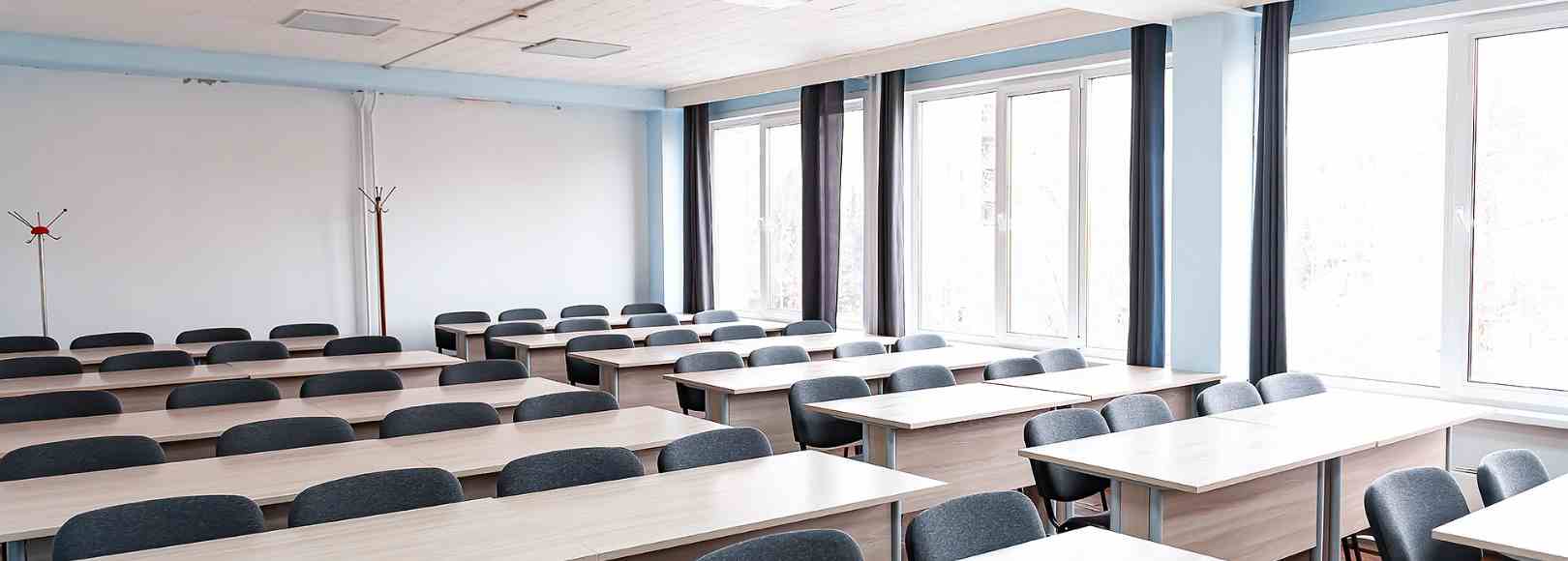 Фотография конференц-зала Дом науки и техники Учебная аудитория