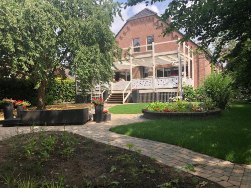 Фотографии мини отеля
B&B Reveille