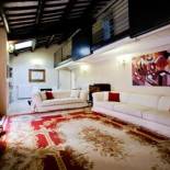 Фотография гостевого дома LM Suites Spagna