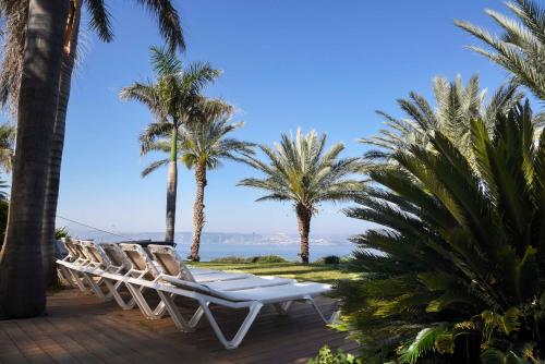 Фотография гостевого дома The White Chalet View