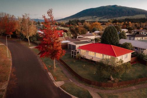 Фотография гостевого дома Alpine House - Turangi Holiday Home