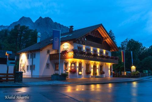 Фотография гостиницы Hotel Garni Alpspitz Superior