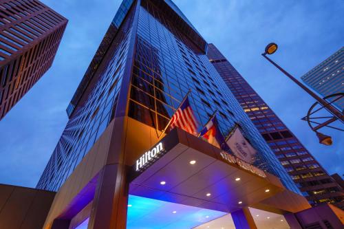 Фотография гостиницы Hilton Denver City Center