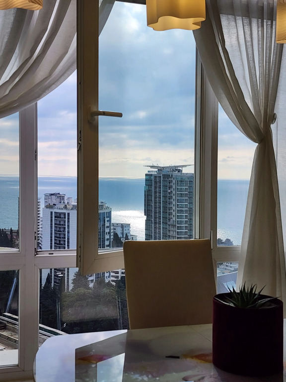 Фотография квартиры Апартаменты с Видом на Море в Центре Сочи для Отдыха с Семьей