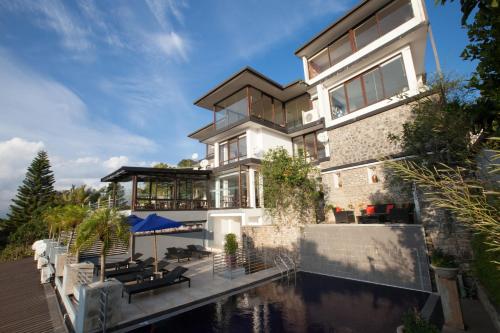 Фотография гостиницы The Theva Residency