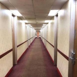 Фотографии гостиницы 
            Econo Lodge perry national fair ground area