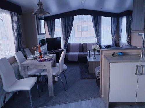 Фотография кемпинга Tattershall luxury Hot Tub Caravan