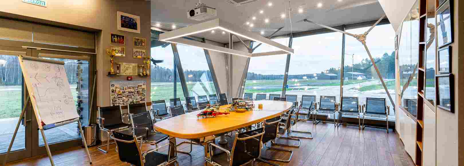 Фотография комнаты для переговоров Конаково.Аэро