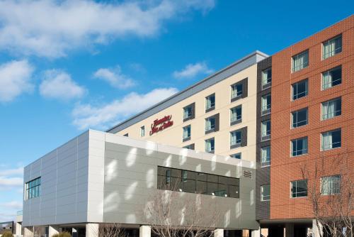 Фотография гостиницы Hampton Inn & Suites Grand Rapids Downtown