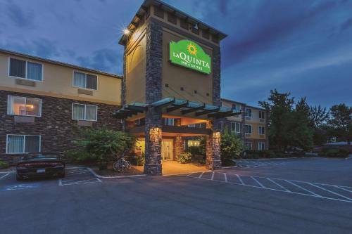 Фотография гостиницы La Quinta by Wyndham Boise Airport