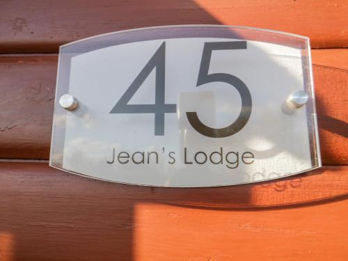 Фотографии гостевого дома 
            Jean's Lodge- Malton Grange