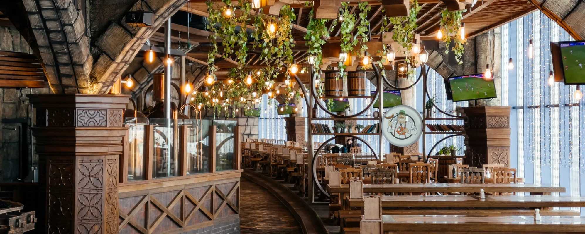 Фотографии банкетного зала Основной зал ресторана Папаша Клаусс