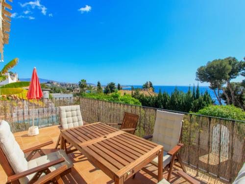 Фотография гостевого дома Holiday Home Granado