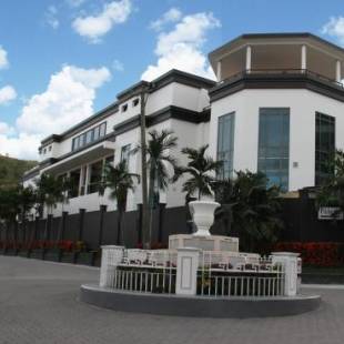 Фотографии гостиницы
Lamana Hotel