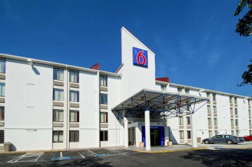 Фотография гостиницы Motel 6-Springfield, DC - Washington Southwest