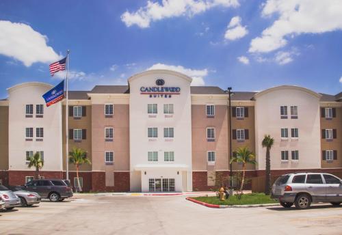 Фотография гостиницы Candlewood Suites Harlingen, an IHG Hotel