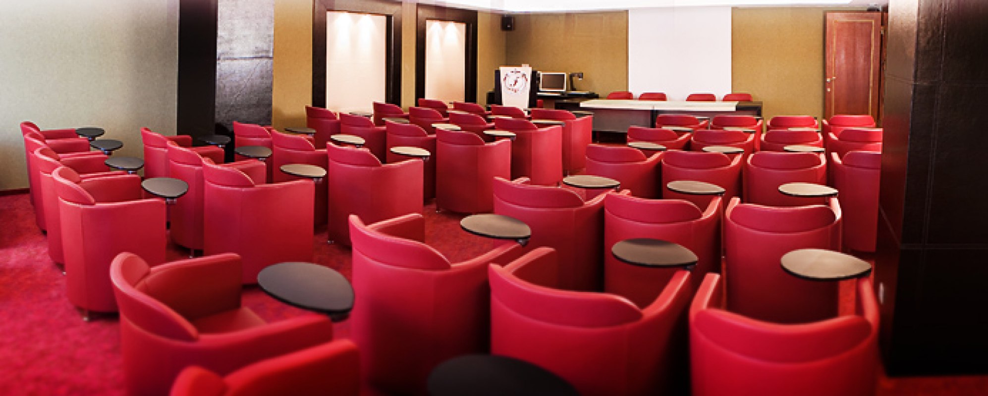 Фотографии конференц-зала Бордо