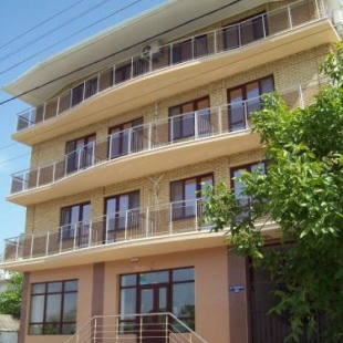 Фотография гостевого дома Легенда