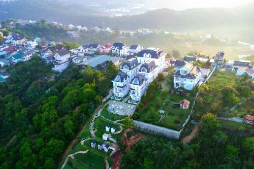 Фотография гостиницы Dalat De Charme Village
