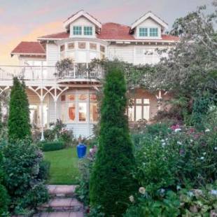 Фотографии мини отеля
Dyers House