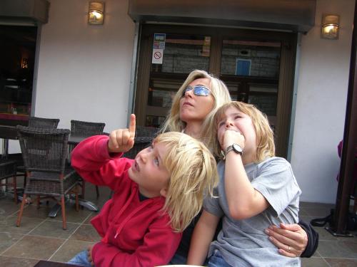 Фотография мини отеля Downtown Family&Friends