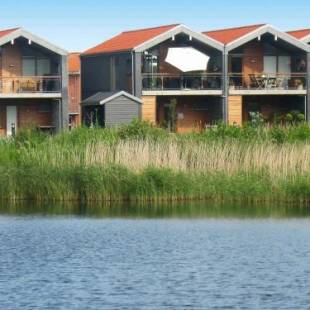 Фотографии гостевого дома
Four-Bedroom Holiday home in Bogense 1