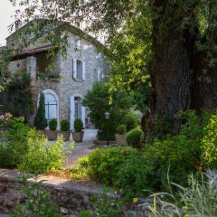 Фотографии гостевого дома
La Campagne St Lazare - Restaurant Chambres d'Hôtes Piscine & SPA