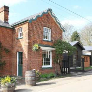 Фотографии мини отеля
The Compasses