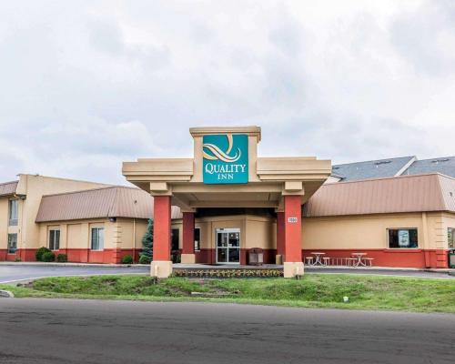 Фотография гостиницы Quality Inn East Indianapolis