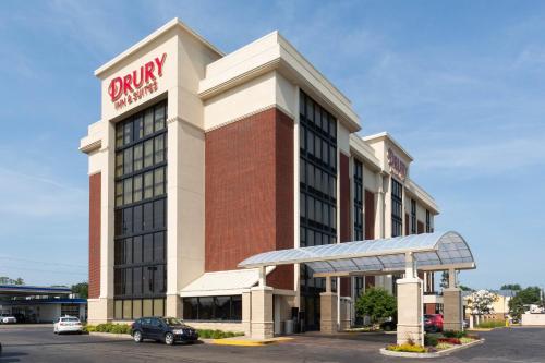 Фотография гостиницы Drury Inn & Suites Terre Haute