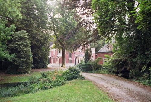 Фотография гостевого дома Manoir Les Cèdres