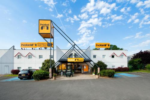 Фотография гостиницы hotelF1 Evreux Sud