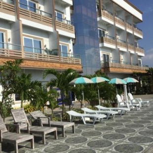 Фотография гостиницы EM Royalle Hotel & Beach Resort