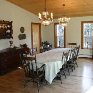 Фотографии мини отеля 
            Maria's Creekside B&B