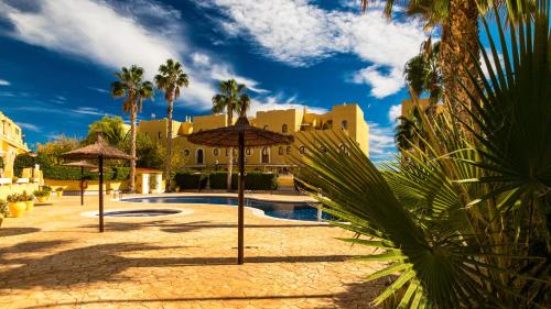 Фотография гостевого дома ALKABIR sea view beach bungalow