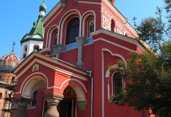 Фотография достопримечательности Церковь Иоанна Златоуста в Староладожском Никольском монастыре