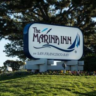 Фотографии гостиницы 
            The Marina Inn on San Francisco Bay