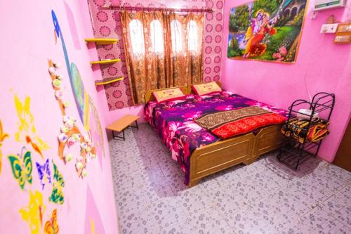 Фотографии мини отеля
Somit Paying Guest House