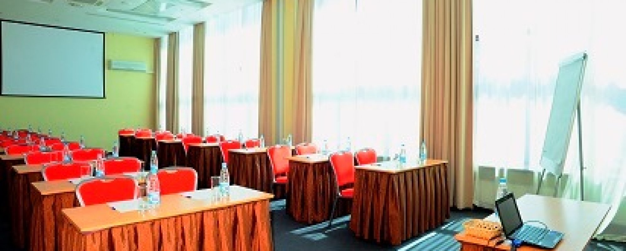 Фотографии конференц-зала Милан