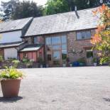 Фотография гостевого дома Thatch Close Cottages